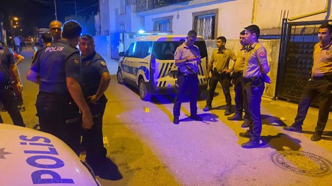 Adana’da Komşular Arasında Meydan Muharebesi Çıktı! 3 Yaralı 7 Gözaltı 5